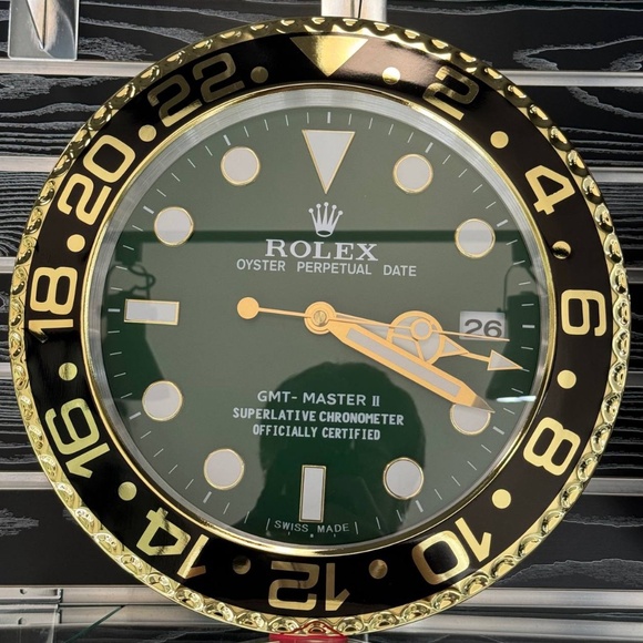 GMT master 2 Wall Clock black yellow gold bezel insert and dark green face dial - Picture 1 of 5